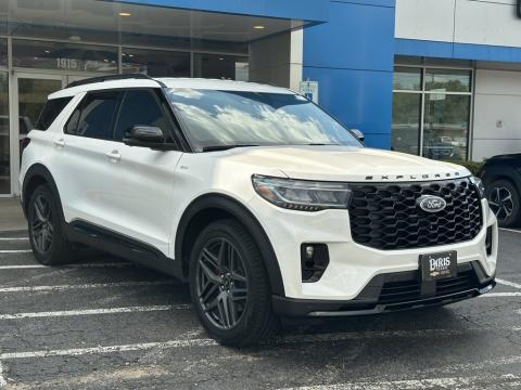 2025 Ford Explorer2025 Ford Explorer
