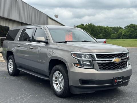 2017 Chevrolet Suburban2017 Chevrolet Suburban