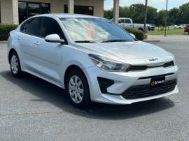 2022 Kia Rio  S