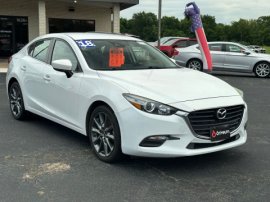 2018 Mazda Mazda3  Touring