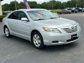 2009 Toyota Camry  LE