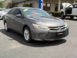 2016 Toyota Camry  LE